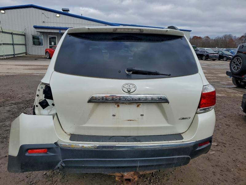 Photo 6 from auction – 2012 TOYOTA HIGHLANDER with VIN 5TDDK3EH8CS160804
