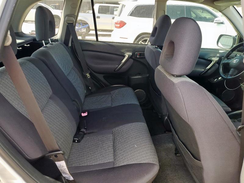 Photo 11 from auction – 2004 TOYOTA RAV4 with VIN JTEGD20V440032705