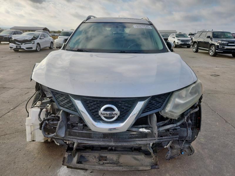 Zdjęcie 5 z aukcji – 2015 NISSAN ROGUE S z VIN 5N1AT2MT8FC844382