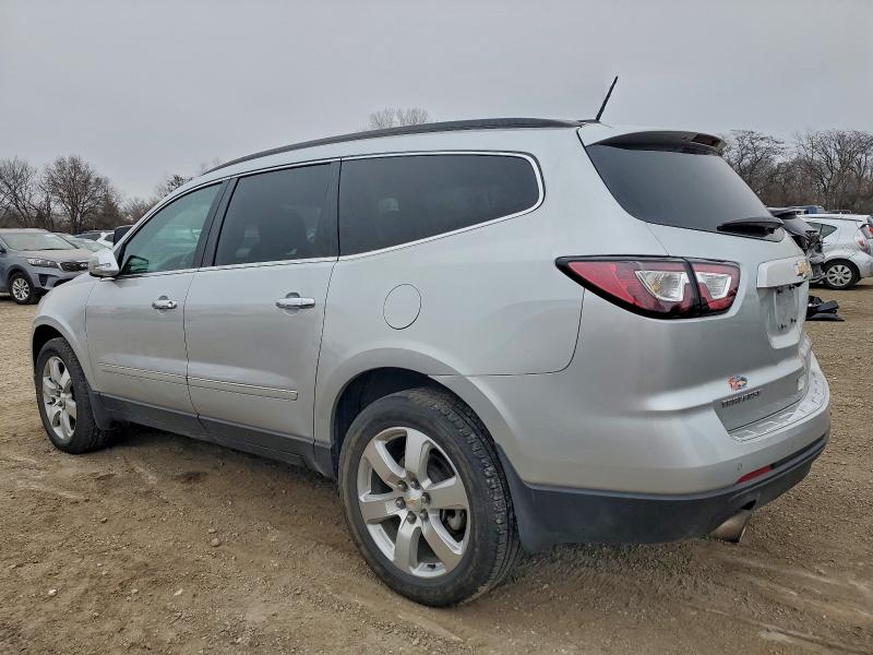 Photo 2 from auction – 2017 CHEVROLET TRAVERSE P with VIN 1GNKRJKD5HJ131605