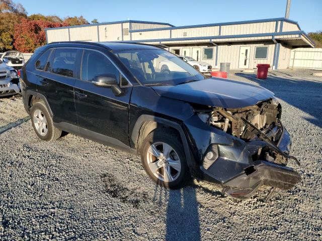 Photo 4 from auction – 2019 TOYOTA RAV4 XLE with VIN JTMW1RFV5KD512119