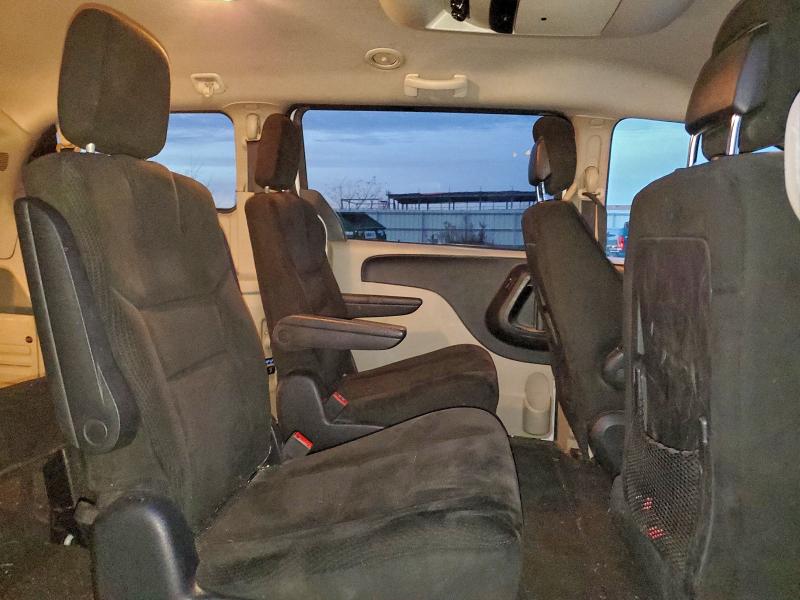 Photo 11 from auction – 2015 DODGE GRAND CARA with VIN 2C4RDGCG3FR744932