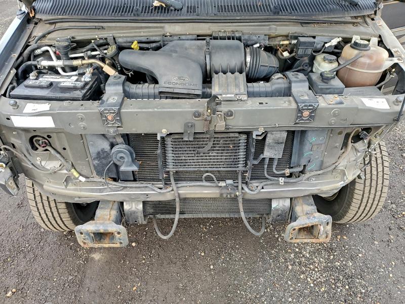 Photo 12 from auction – 2004 FORD ECONOLINE with VIN 1FDRE14W54HB18366
