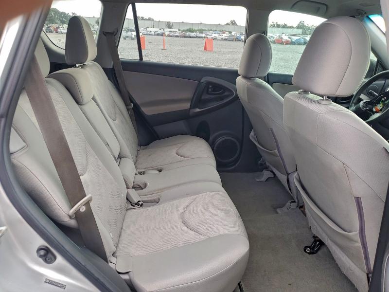 Photo 11 from auction – 2011 TOYOTA RAV4 with VIN 2T3ZF4DV1BW094780