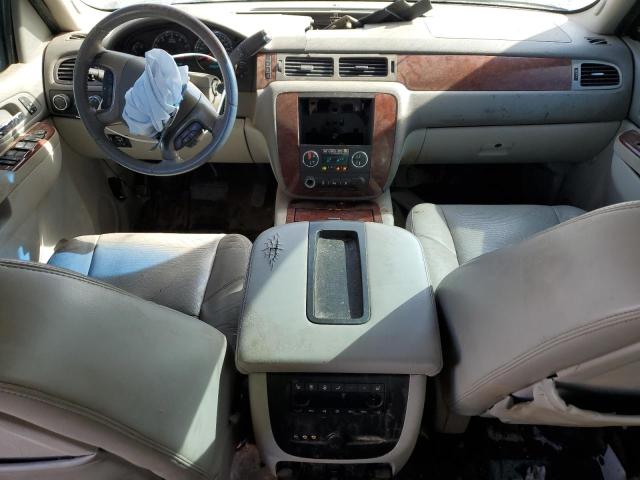 Photo 8 from auction – 2011 CHEVROLET SUBURBAN with VIN 1GNSKKE35BR120478