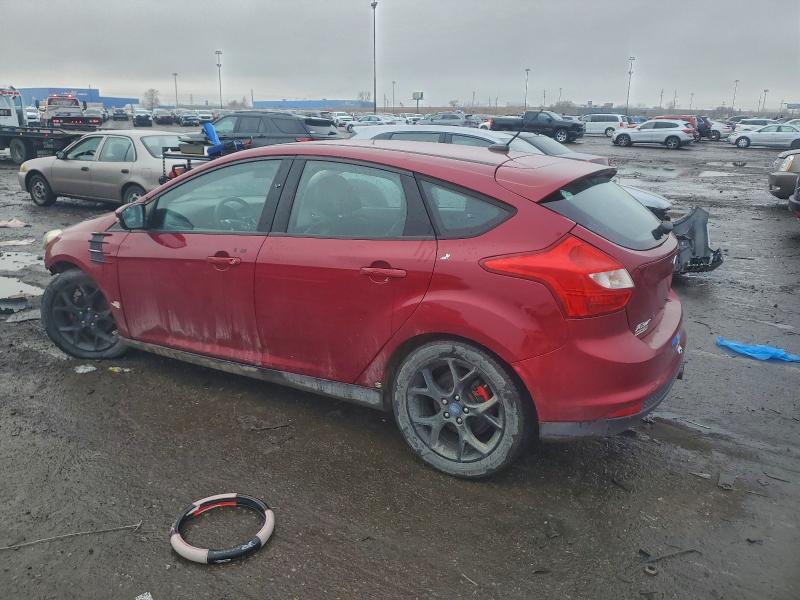 Photo 2 from auction – 2014 FORD FOCUS SE with VIN 1FADP3K28EL107712