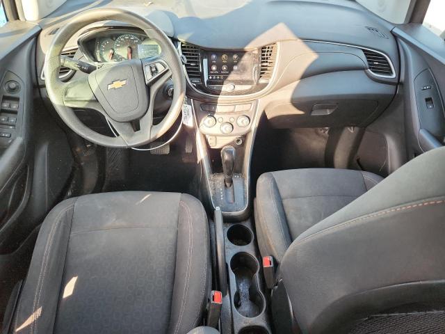Photo 8 from auction – 2020 CHEVROLET TRAX LS with VIN 3GNCJKSB3LL185390