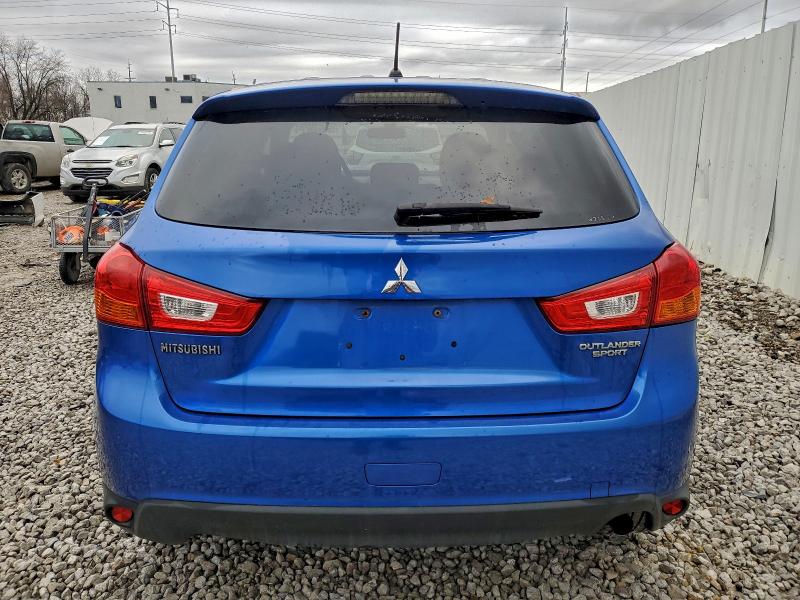Photo 6 from auction – 2015 MITSUBISHI OUTLANDER with VIN 4A4AR3AU6FE013403
