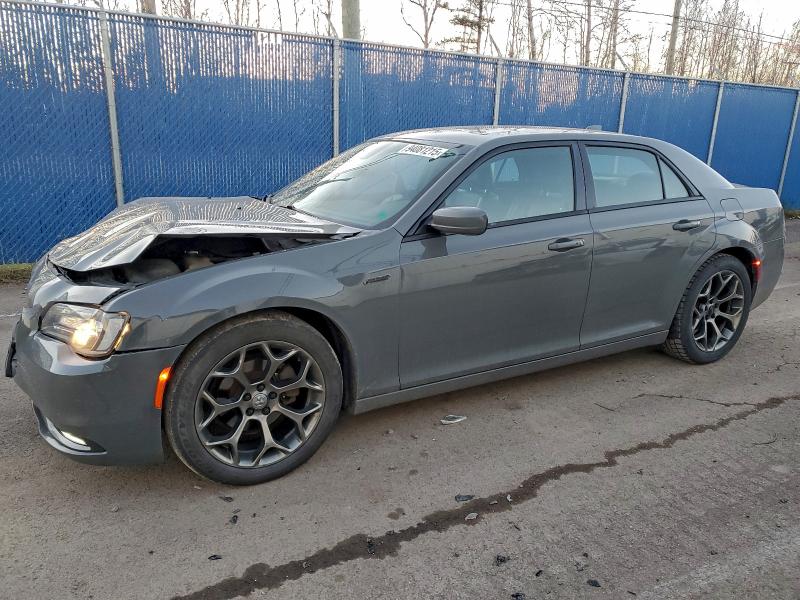 CHRYSLER 300 S 2018 مع رقم تعريف المركبة 2C3CCABG9JH301792 - صورة من المزاد