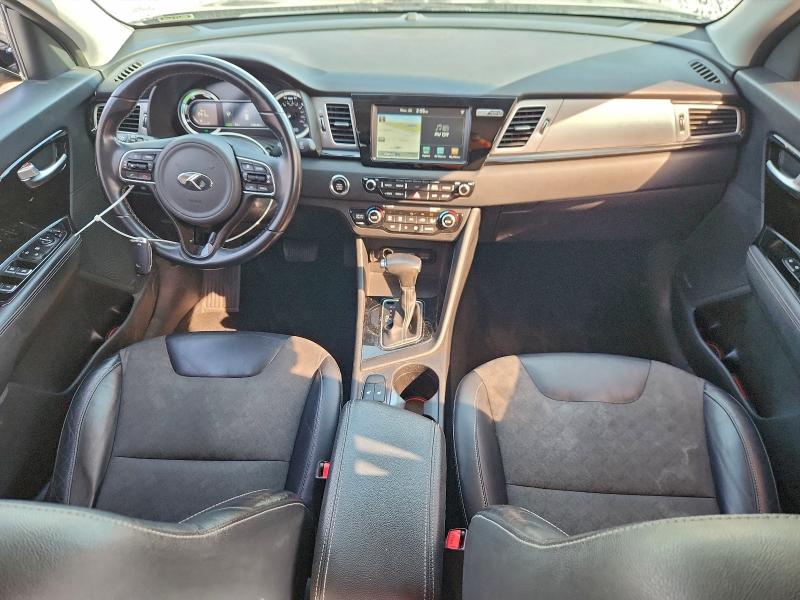 Photo 8 from auction – 2017 KIA NIRO EX with VIN KNDCC3LC2H5070240