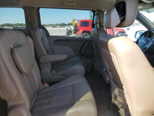 Photo 11 from auction – 2016 CHRYSLER TOWN & COU with VIN 2C4RC1BGXGR141009