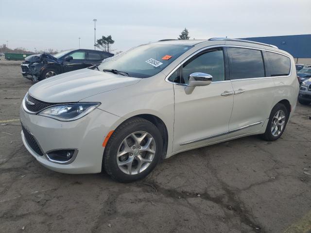 CHRYSLER PACIFICA L 2019 with VIN 2C4RC1GG0KR597814 - Photo from auction