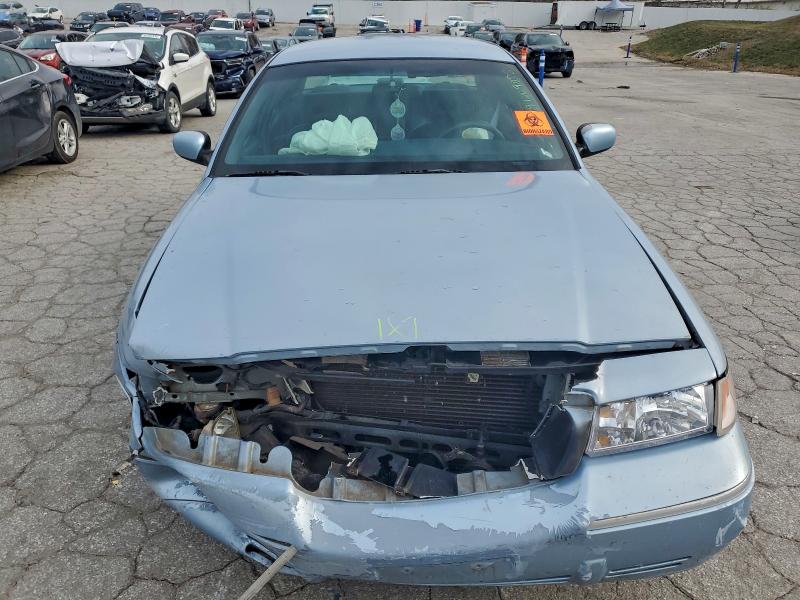 Photo 5 from auction – 2000 MERCURY GRAND MARQ with VIN 2MEFM75W8YX607425