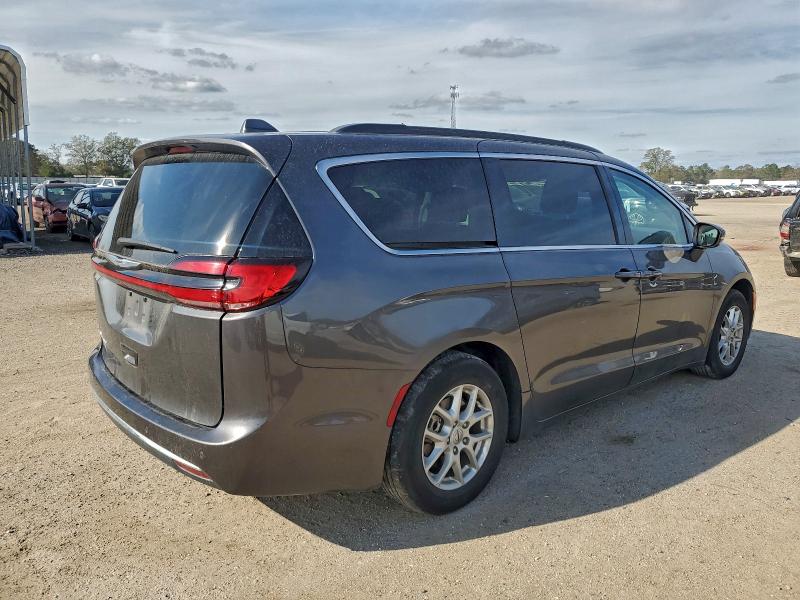 Photo 3 from auction – 2022 CHRYSLER PACIFICA T with VIN 2C4RC1BG0NR132252