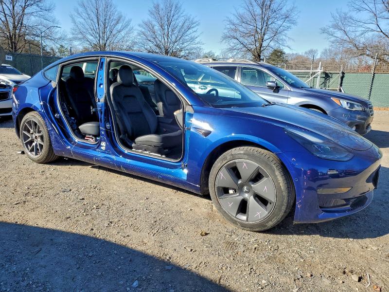 Photo 4 from auction – 2021 TESLA MODEL 3 with VIN 5YJ3E1EA6MF015941