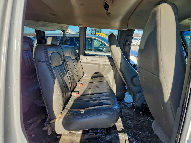 Photo 11 from auction – 2015 CHEV EXPRESS with VIN 1GNWGPFG1F1271601