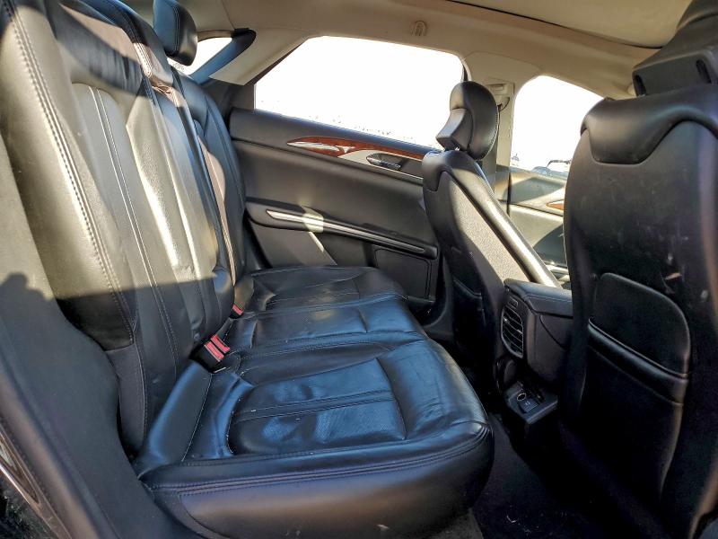 Photo 10 from auction – 2015 LINCOLN MKZ with VIN 3LN6L2J95FR607977