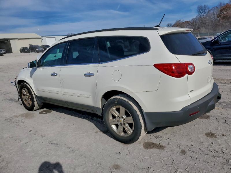 Photo 2 from auction – 2012 CHEVROLET TRAVERSE L with VIN 1GNKVGED0CJ133927
