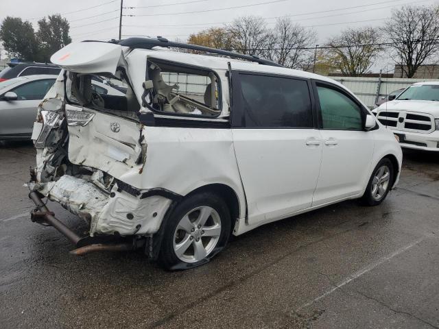 Photo 3 from auction – 2011 TOYOTA SIENNA LE with VIN 5TDKK3DC3BS098188