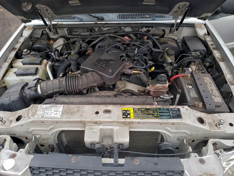 Фото 11 с аукциона – 2005 FORD EXPLORER S с VIN 1FMZU77K85UB51501