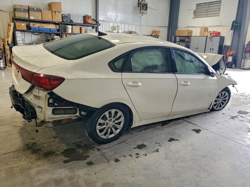 Photo 3 from auction – 2019 KIA FORTE FE with VIN 3KPF24AD0KE008123