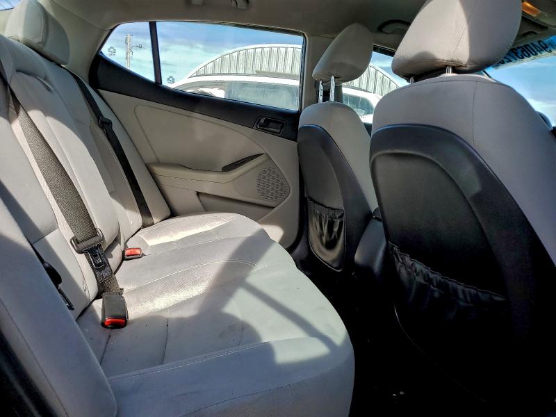 Photo 10 from auction – 2015 KIA OPTIMA LX with VIN 5XXGM4A70FG477797