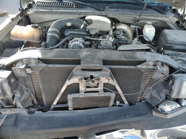 Photo 11 from auction – 2005 CHEVROLET SILVERADO with VIN 1GCHK232X5F946066