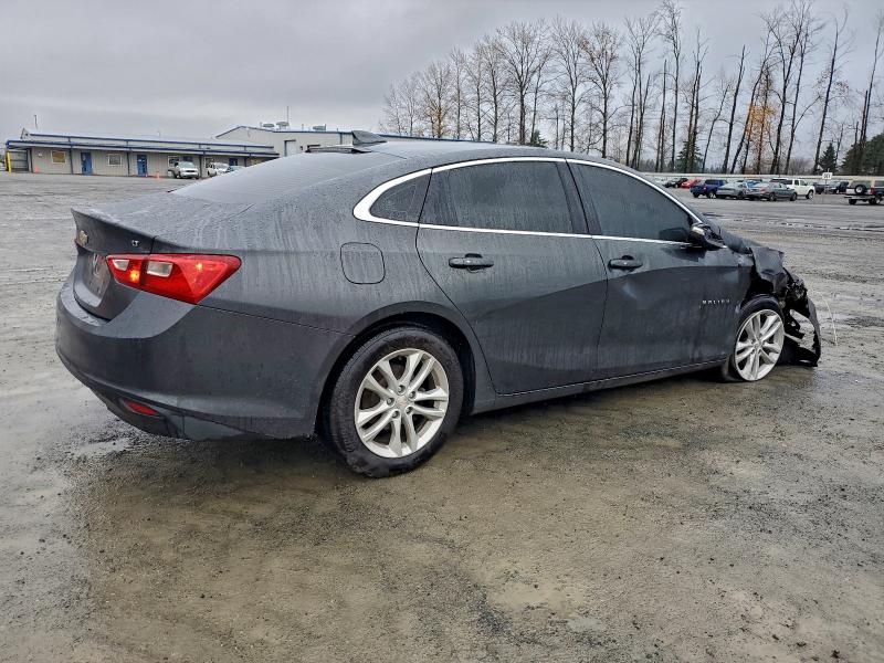 Photo 3 from auction – 2017 CHEVROLET MALIBU LT with VIN 1G1ZE5ST0HF115812