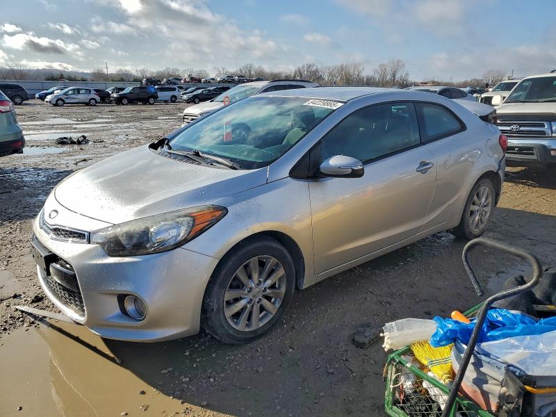 KIA FORTE EX 2014 with VIN KNAFX6A82E5185060 - Photo from auction