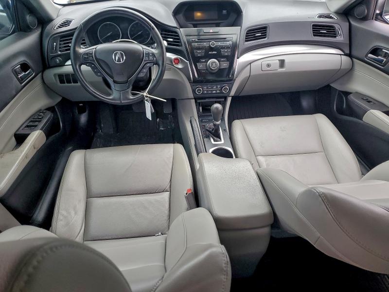 Photo 8 from auction – 2017 ACURA ILX BASE W with VIN 19UDE2F36HA011737