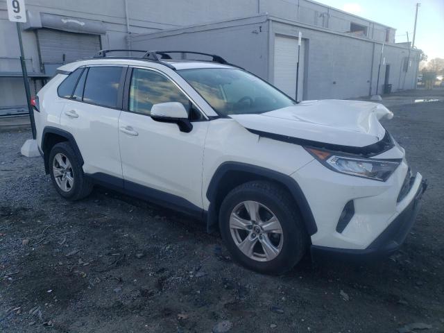 Photo 4 from auction – 2019 TOYOTA RAV4 XLE with VIN JTMP1RFV6KD010689