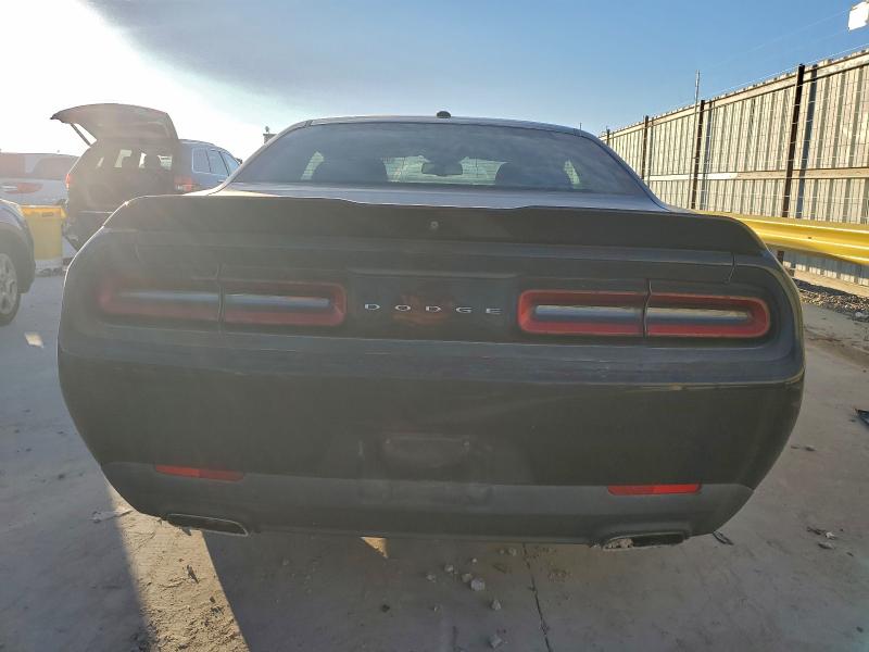 Photo 6 from auction – 2018 DODGE CHALLENGER with VIN 2C3CDZAG3JH245281