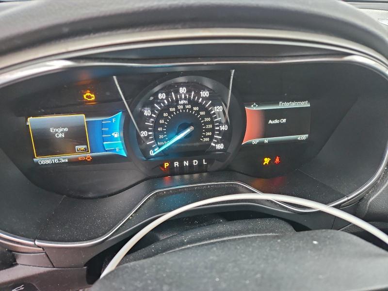 Photo 9 from auction – 2017 FORD FUSION with VIN 3FA6P0H70HR412122