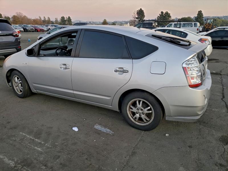 Photo 2 from auction – 2007 TOYOTA PRIUS with VIN JTDKB20U477652087