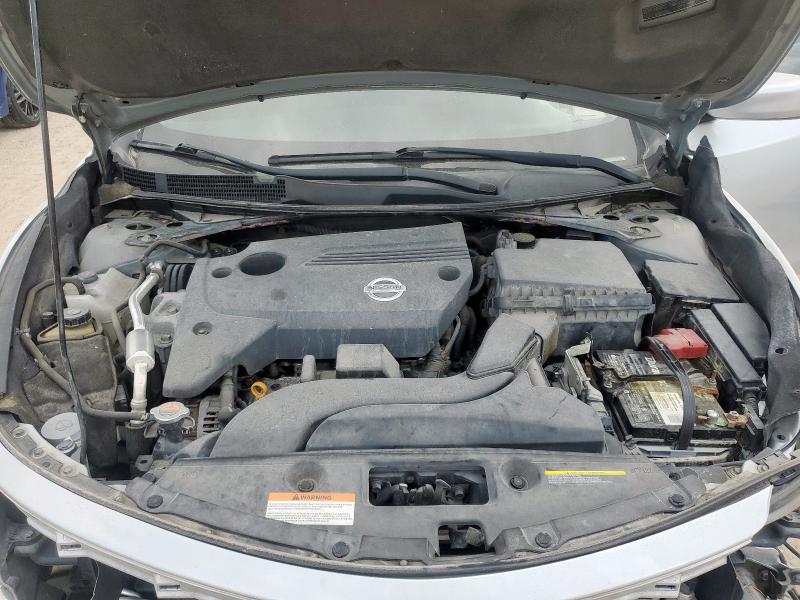 Photo 11 from auction – 2015 NISSAN ALTIMA 2.5 with VIN 1N4AL3AP1FN896593