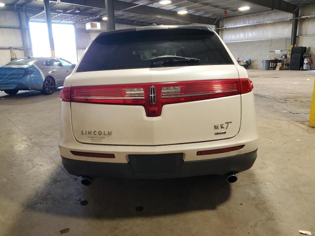 Photo 6 from auction – 2010 LINCOLN MKT with VIN 2LMHJ5AT6ABJ04577