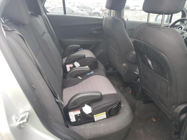Photo 10 from auction – 2015 CHEVROLET TRAX 1LS with VIN KL7CJPSB5FB215952