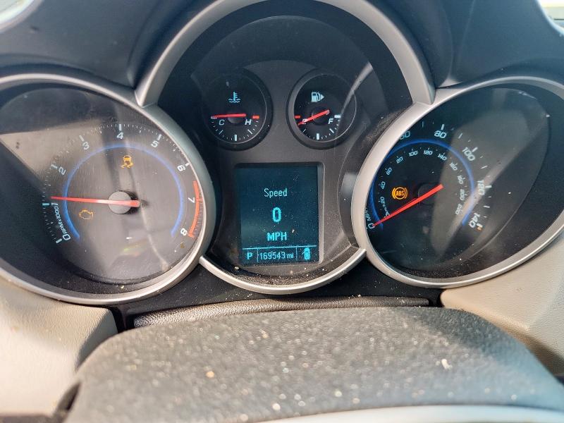 Photo 9 from auction – 2012 CHEVROLET CRUZE LS with VIN 1G1PC5SH4C7397609