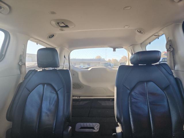 Photo 10 from auction – 2018 CHRYSLER PACIFICA T with VIN 2C4RC1EG2JR139550