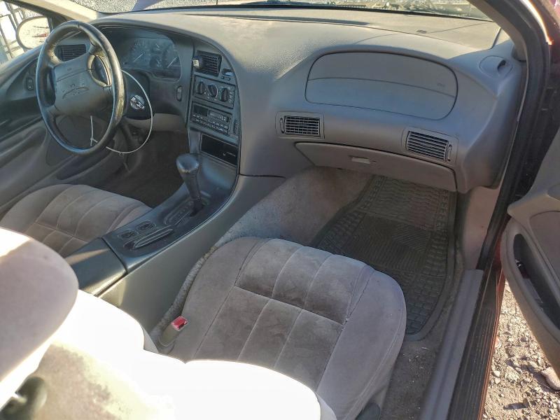 Photo 8 from auction – 1996 FORD THUNDERBIR with VIN 1FALP62W7TH145612