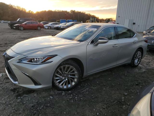 LEXUS ES 350 2019 with VIN JTHBZ1B19K2004712 - Photo from auction