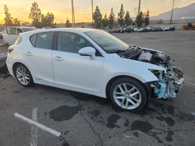 Photo 4 from auction – 2015 LEXUS CT 200 with VIN JTHKD5BH7F2241899