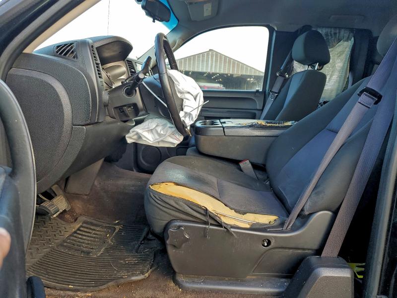 Photo 7 from auction – 2013 CHEVROLET SILVERADO with VIN 1GCRCSEA1DZ212905