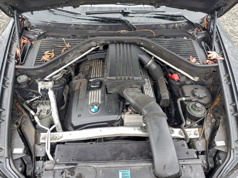 Photo 12 from auction – 2010 BMW X5 XDRIVE3 with VIN 5UXFE4C56AL381183