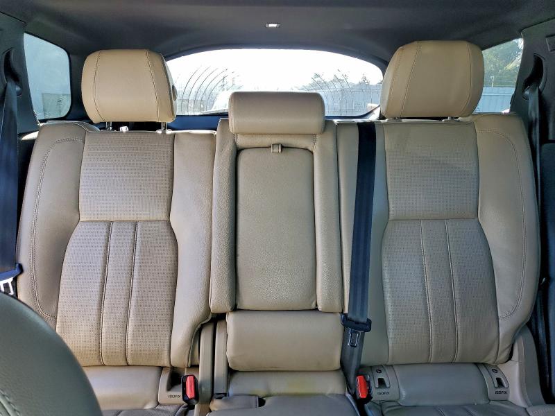 Photo 10 from auction – 2016 LAND ROVER DISCOVERY with VIN SALCR2BG0GH549601