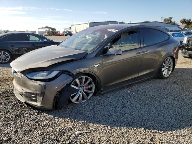 TESLA MODEL X 2016 with VIN 5YJXCBE44GF020907 - Photo from auction