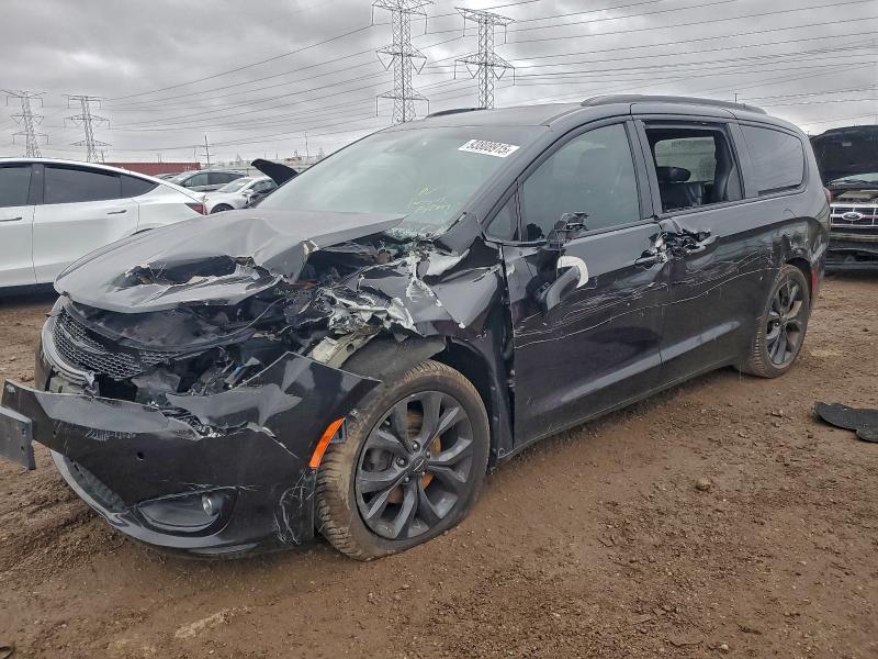 CHRYSLER PACIFICA T 2019 with VIN 2C4RC1EG6KR570779 - Photo from auction