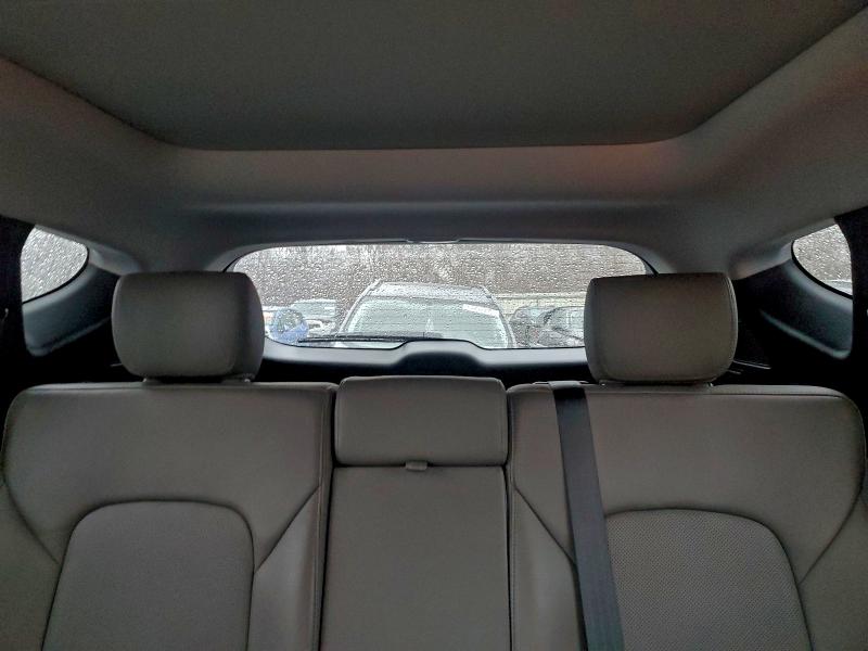 Photo 10 from auction – 2017 HYUNDAI SANTA FE S with VIN 5NMZU3LB2HH045446