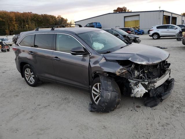 Photo 4 from auction – 2016 TOYOTA HIGHLANDER with VIN 5TDBKRFH3GS310011