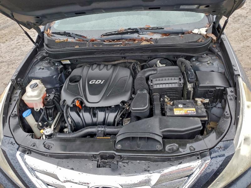 Photo 11 from auction – 2011 HYUNDAI SONATA SE with VIN 5NPEC4AC0BH148572